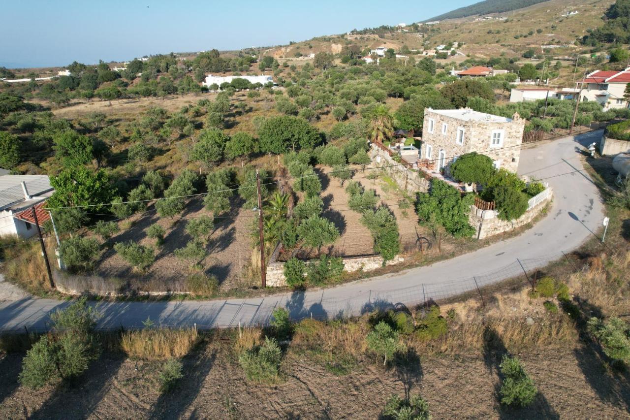 Traditional Kos Villa With Swimming Pool, Lawn Yard And Bbq Extérieur photo