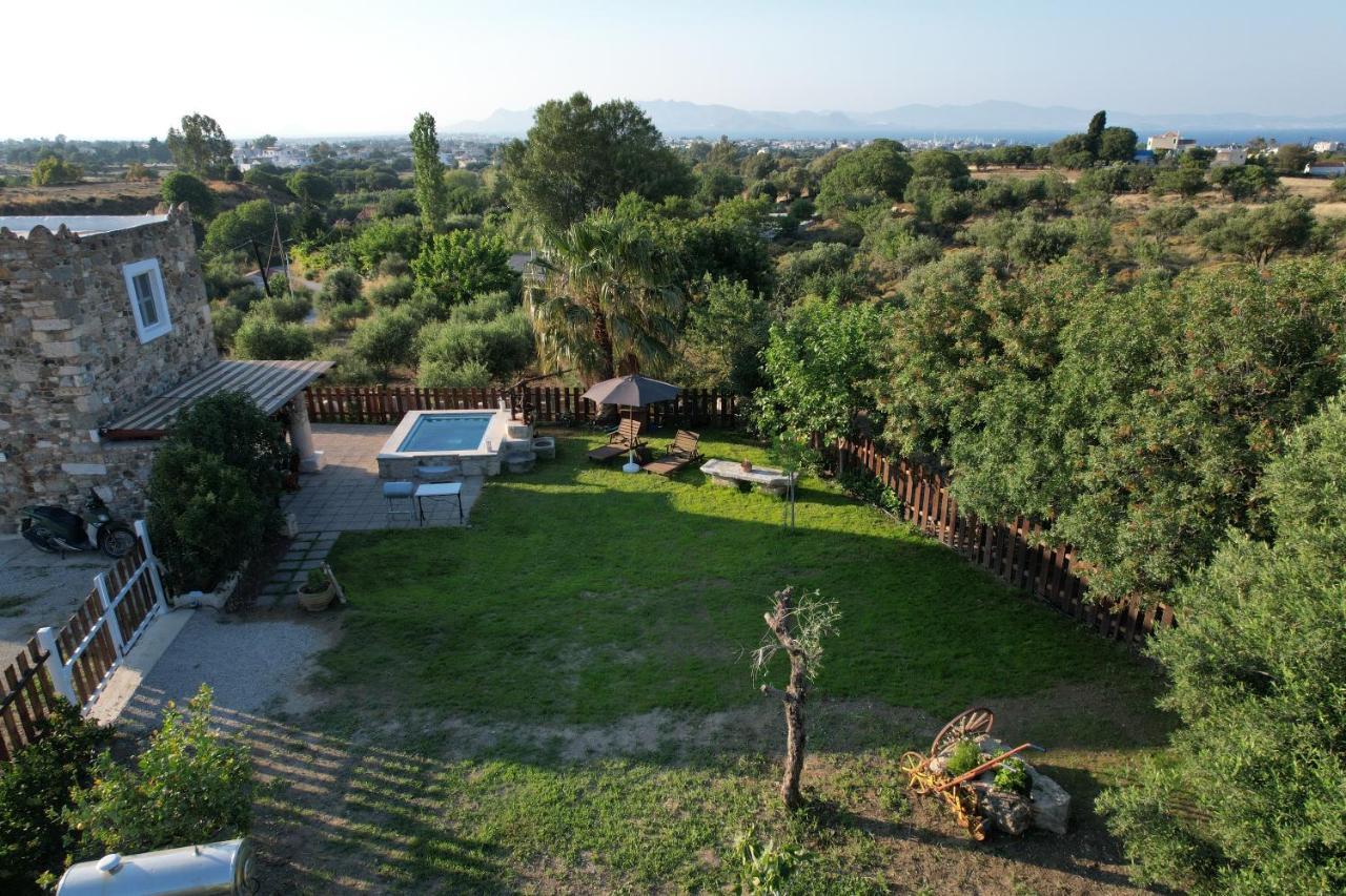 Traditional Kos Villa With Swimming Pool, Lawn Yard And Bbq Extérieur photo