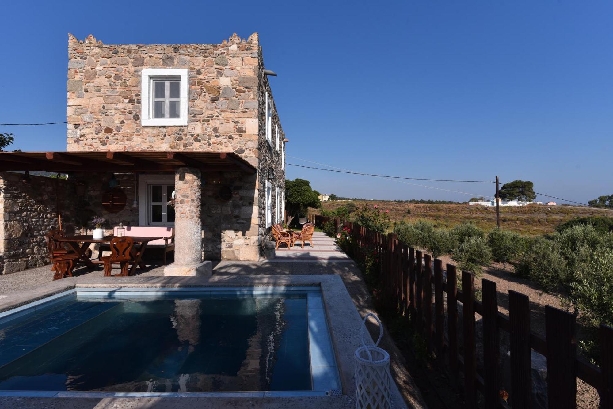 Traditional Kos Villa With Swimming Pool, Lawn Yard And Bbq Extérieur photo