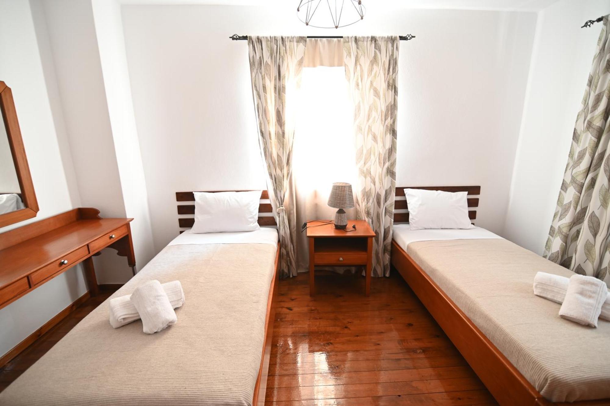 Traditional Kos Villa With Swimming Pool, Lawn Yard And Bbq Extérieur photo