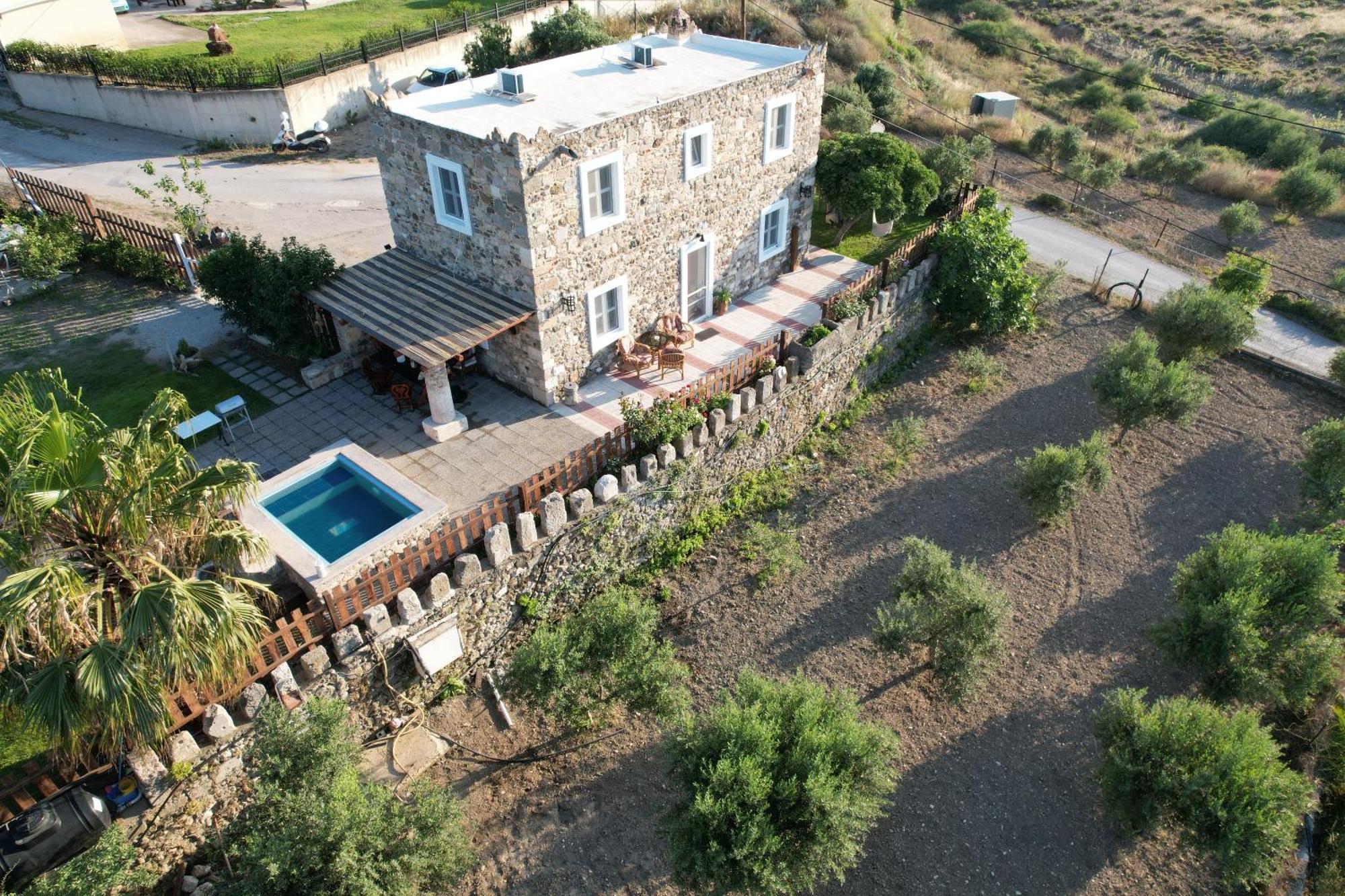 Traditional Kos Villa With Swimming Pool, Lawn Yard And Bbq Extérieur photo